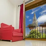 Arce Hotel *