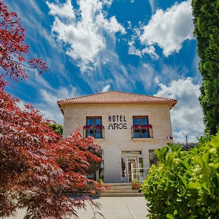 Hotel Arce