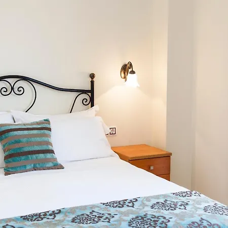 Arce Hotel
