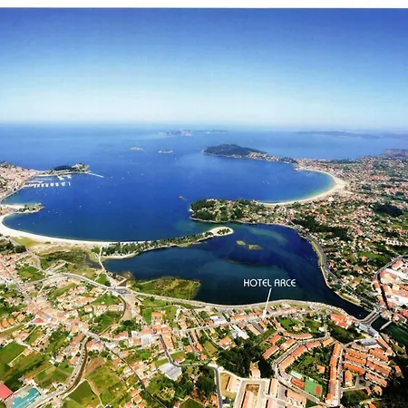 Arce Ξενοδοχείο *