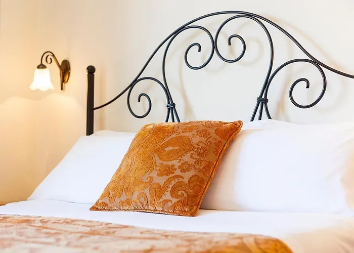 Hotel Arce